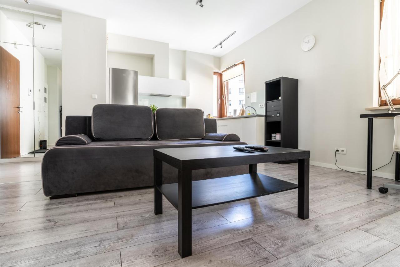 Golden Apartments - City Center - Gieldowa Варшава Экстерьер фото