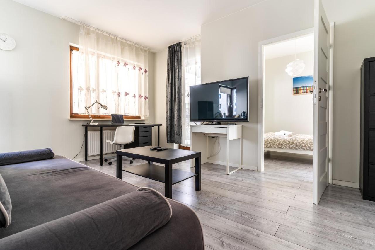 Golden Apartments - City Center - Gieldowa Варшава Экстерьер фото